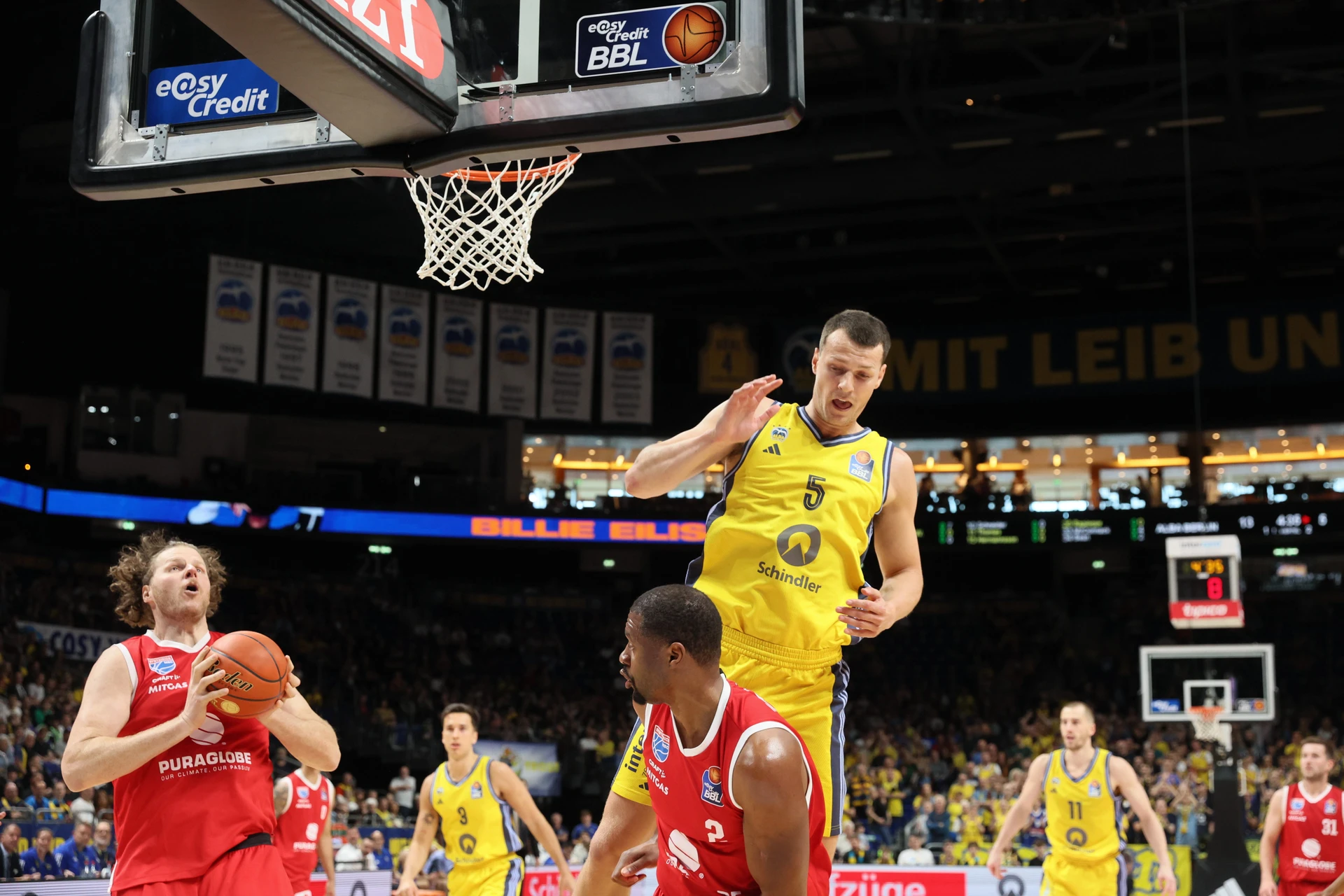 2025-04-30 ALBA Berlin gegen Syntainics MBC (Basketball-Bundesliga 2024-25) by Sandro Halank–052.jpg